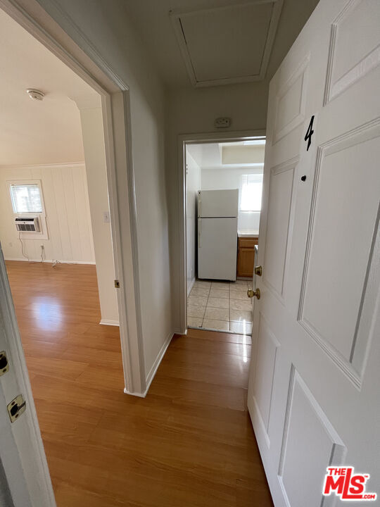 Building Photo - 14721 Sylvan St