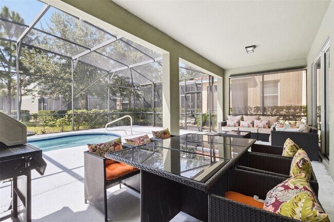 Building Photo - 5289 Oakbourne Ave