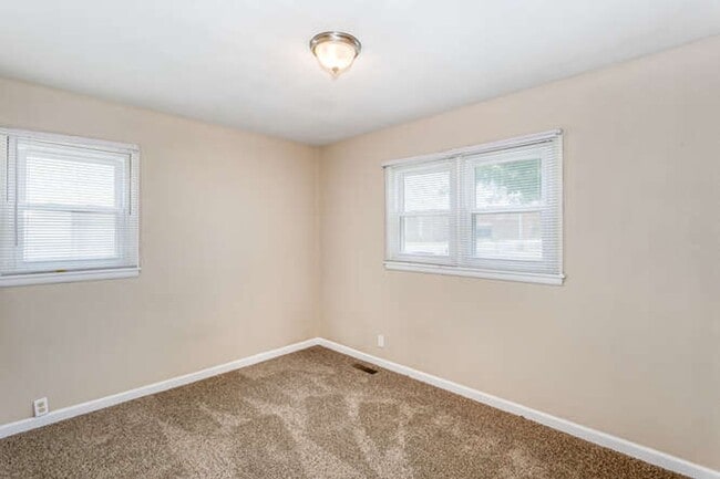 Building Photo - Charming 2-Bedroom, 1-Bath Home!