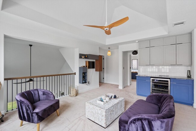 Building Photo - Stunning 4-Bedroom Home in Northwest Austi...