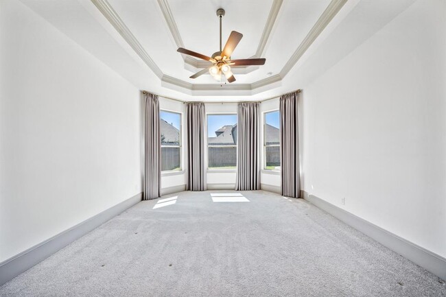 Building Photo - 2122 Mallow Ln