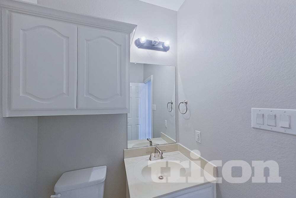 Building Photo - 131 Lake Trail Dr