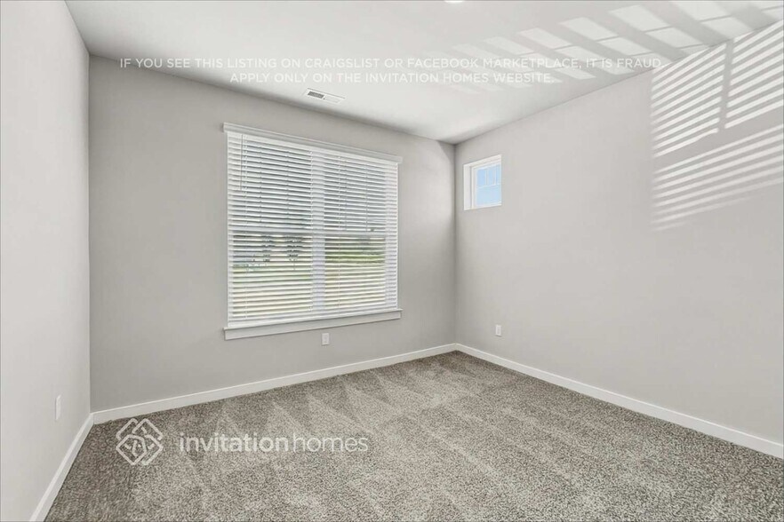 Building Photo - 786 Mickelson Wy
