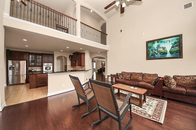 Building Photo - 22719 Shieldhall Ln