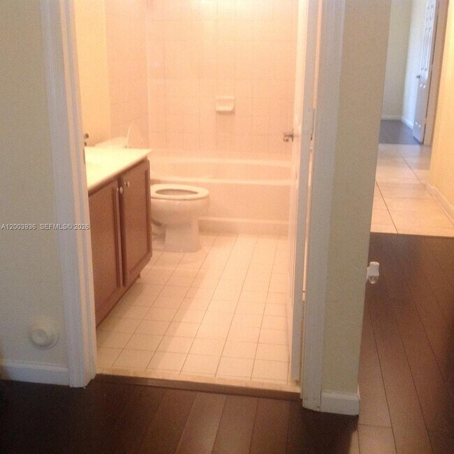 Building Photo - 11401 NW 89th St