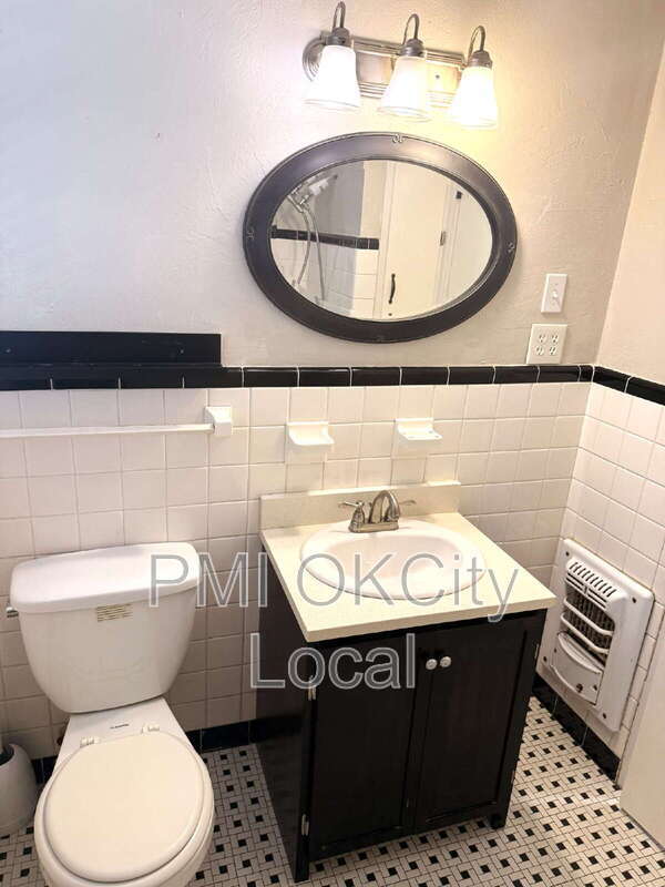 Building Photo - 3025 NW 67th St