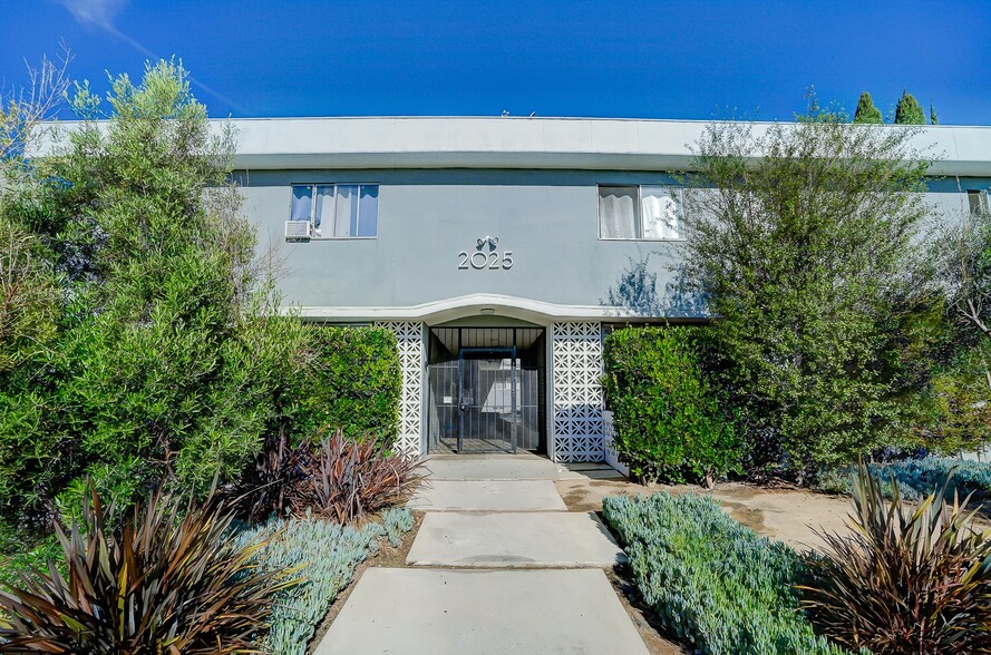 Primary Photo - Bedford Street Apartments