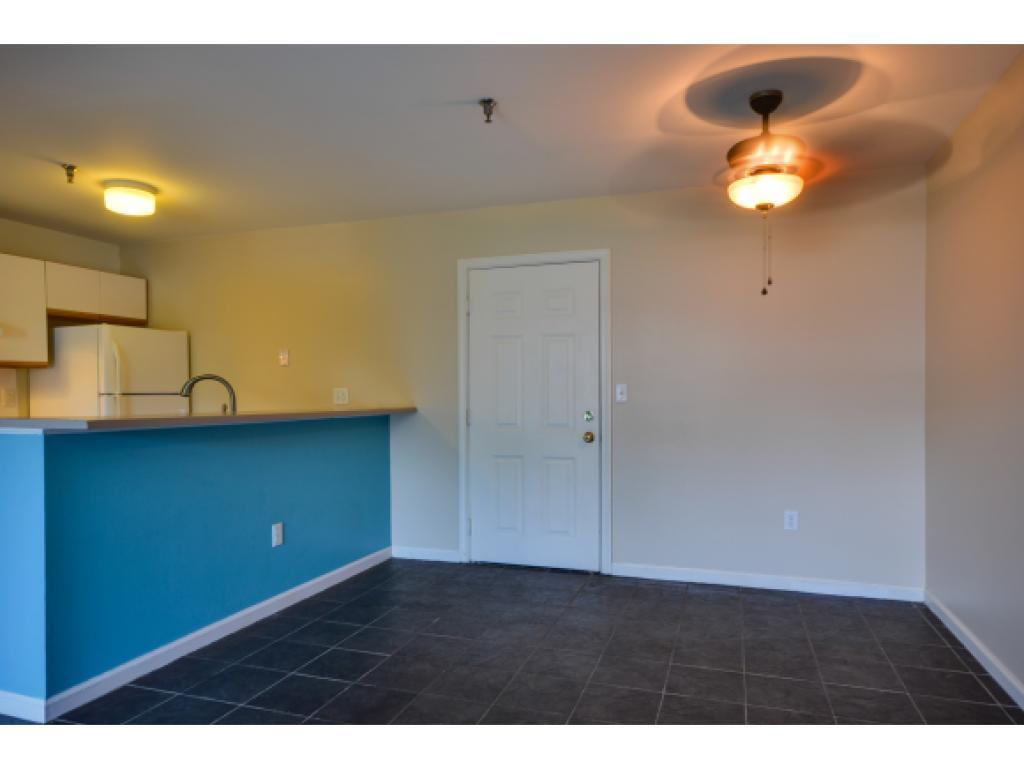 Entrance - 372 Hildred Dr