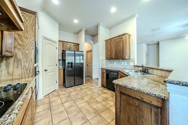 Building Photo - 109 Chateau Dr