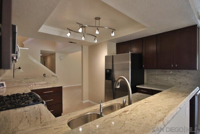 Building Photo - 4080 Carmel Brooks Way