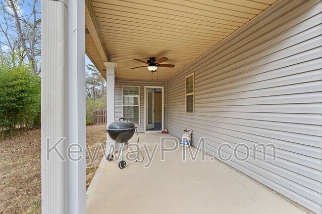 Building Photo - 811 Oshields Ct