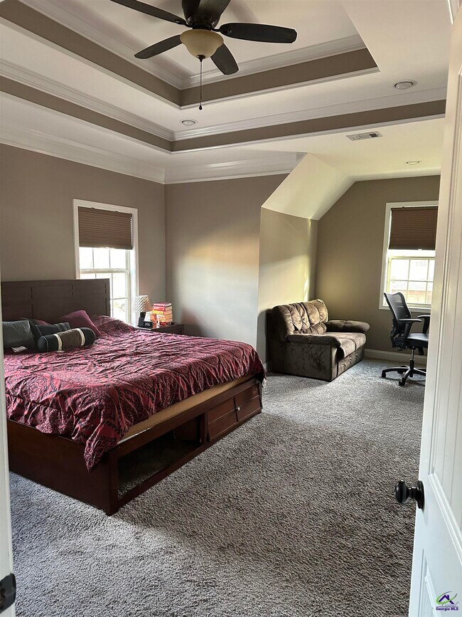 Building Photo - 201 Deven Ct