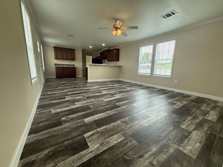 Building Photo - 709 N Collins Fwy