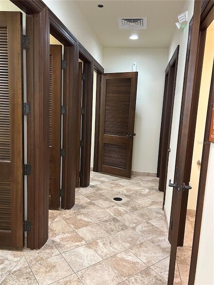 Building Photo - 20398 Lagente Cir