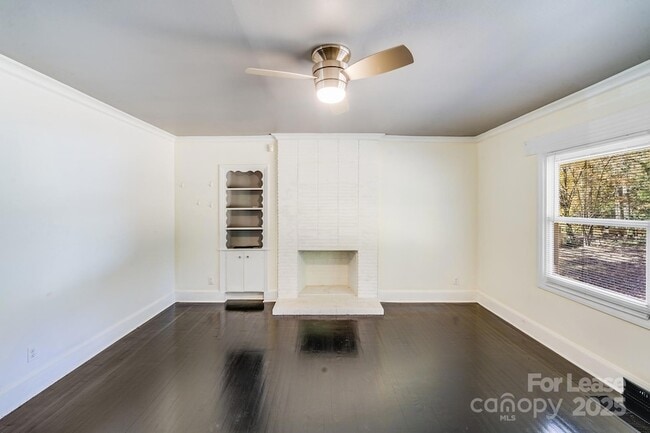 Building Photo - 5311 Princess St