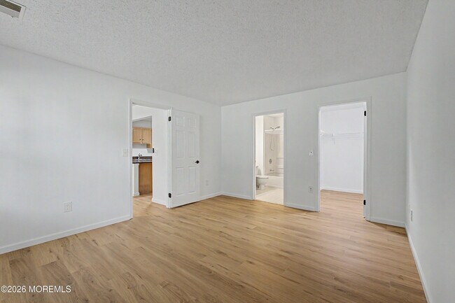 Building Photo - 15 Nashville Ct