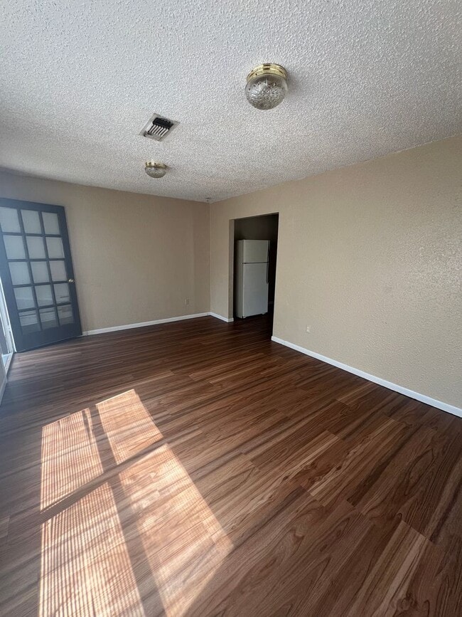 Building Photo - 3105 S Harrison- Duplex
