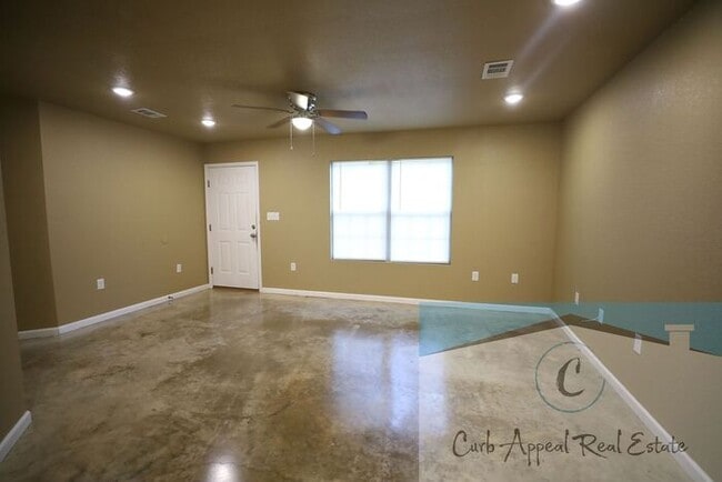 Building Photo - Recently built 2 bed/2 bath apt in Trumann...