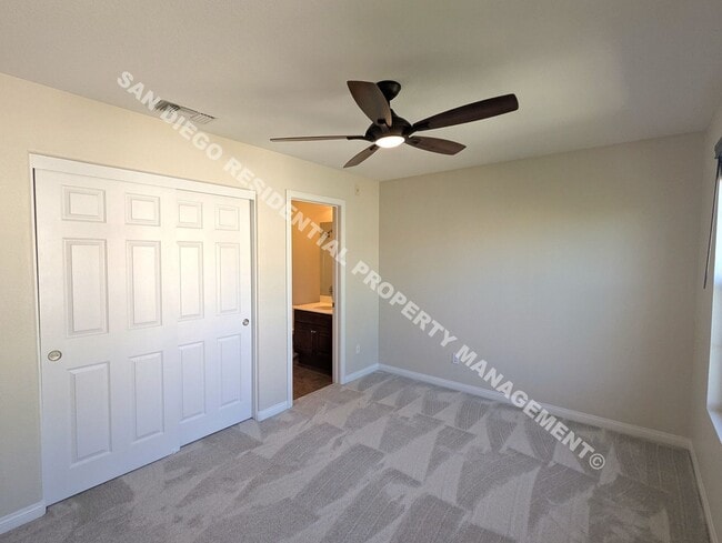 Building Photo - Beautiful San Moritz Townhome - Available ...