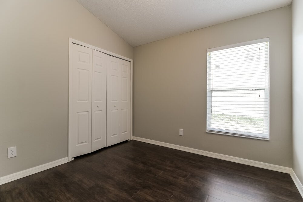Building Photo - 70 Pine Arbor Dr
