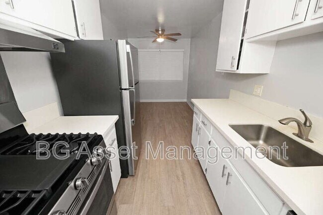 Building Photo - 4621 Ashdale Ct