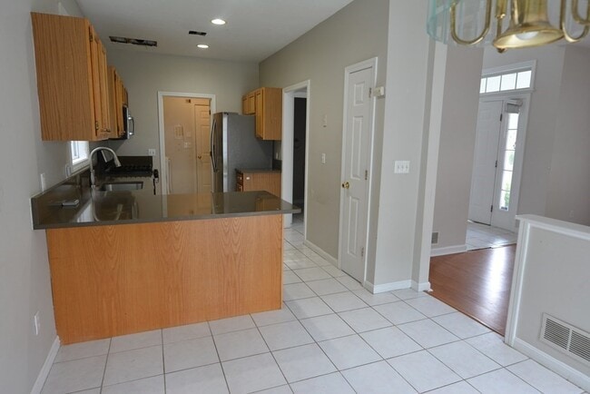 Building Photo - 24 Ptarmigan Dr