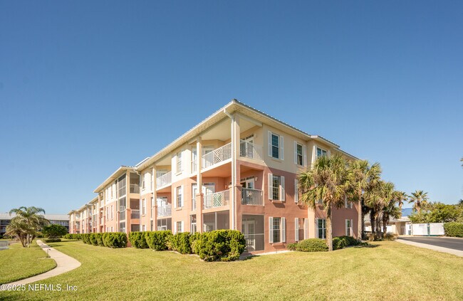 Primary Photo - 225 Atlantis Cir