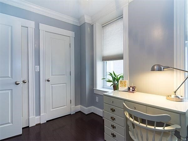 Building Photo - 7 Follen St