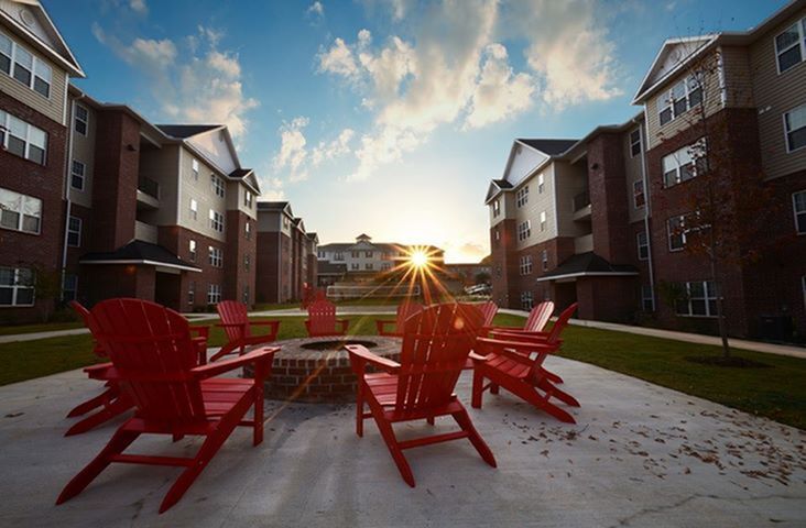 Building Photo - Grove at Auburn