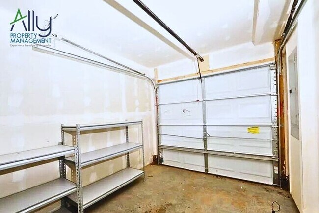 Building Photo - 2424 Pocoson Wood Ct