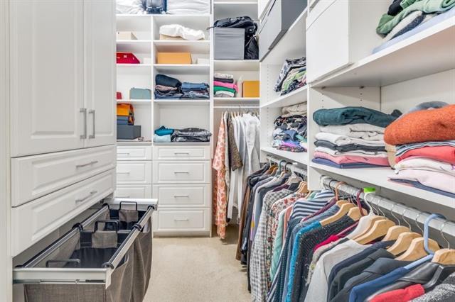 Building Photo - 7219 Comal Dr