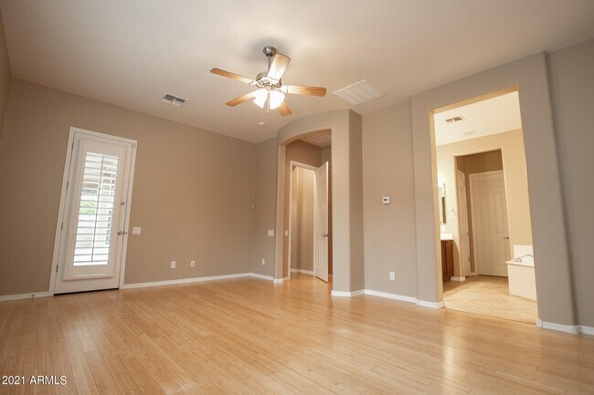 Building Photo - 5528 W Alyssa Ln
