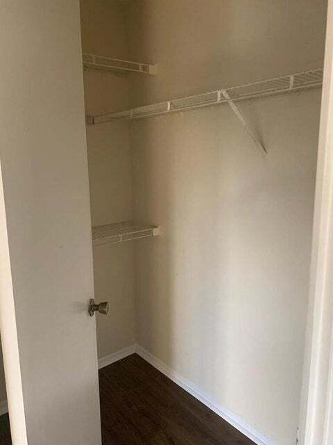 Building Photo - 4831 Via Palm Lakes