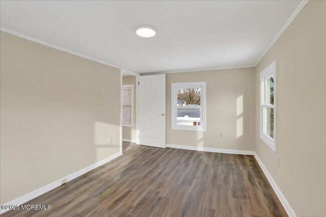 Building Photo - 28 Sedgwick St