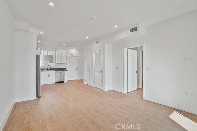 Building Photo - 8750 Sepulveda Blvd