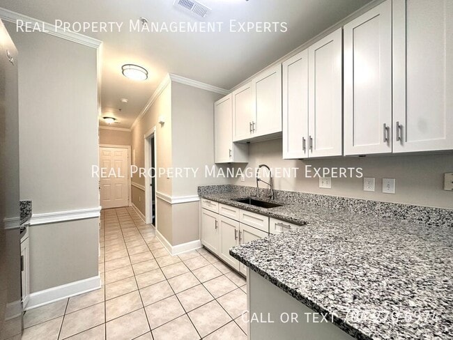 Building Photo - 8745 Coralbell Ln