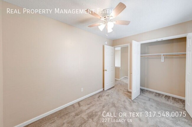 Building Photo - 227 Legacy Ln