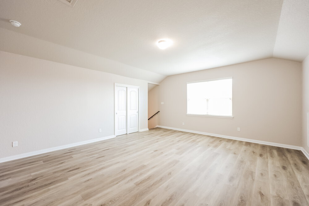 Building Photo - 11346 Charismatic