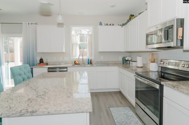 Building Photo - 106 Ellie Ln