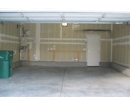 Building Photo - 6673 Panther Creek Dr