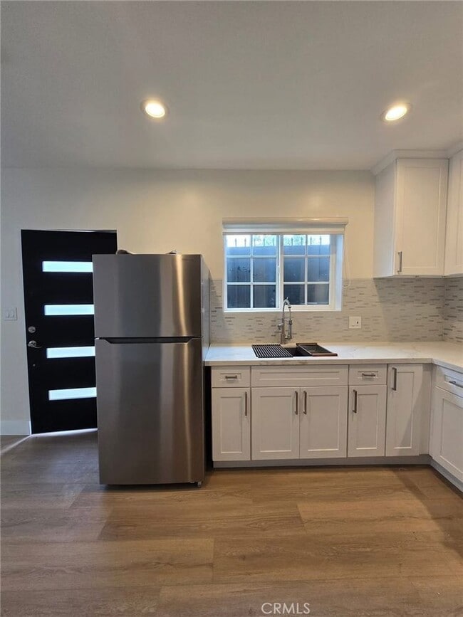 Building Photo - 9127 Woodley-9127