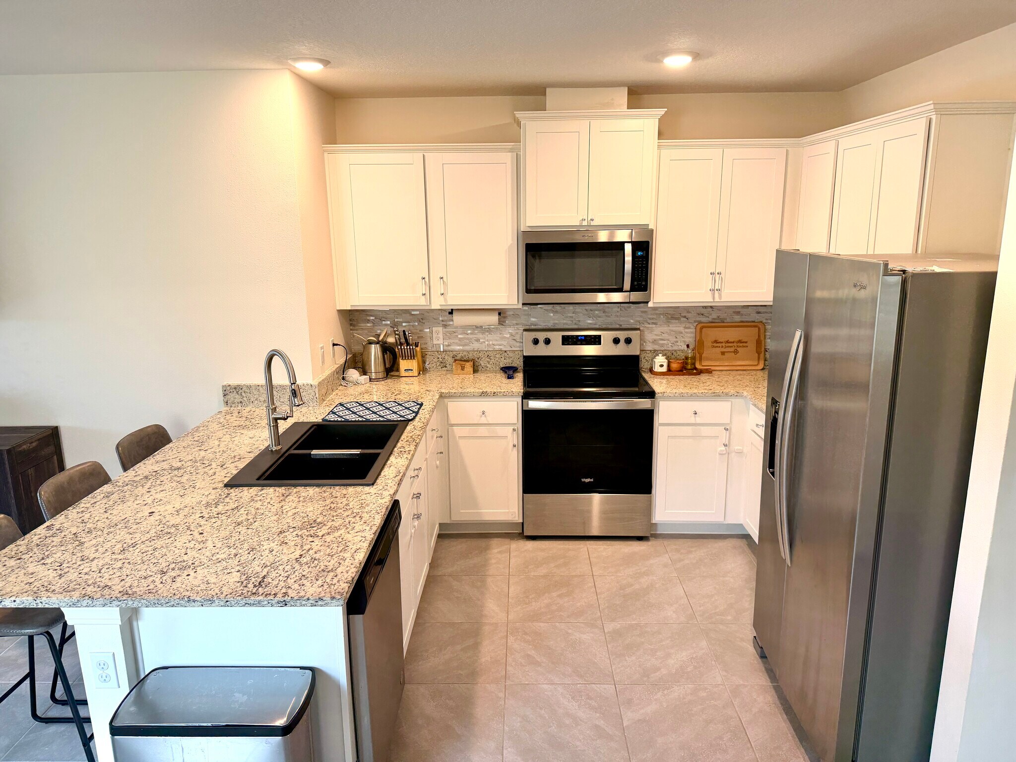 Building Photo - 12230 SW Rimini Way