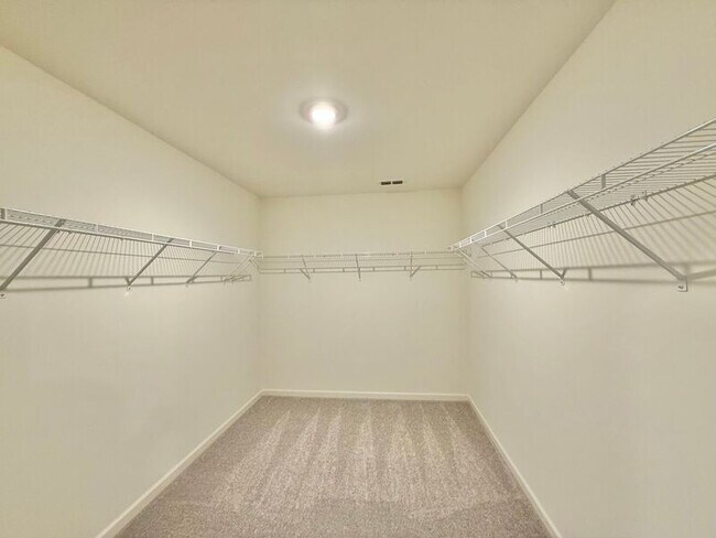 Building Photo - 199 Bedstone Wy