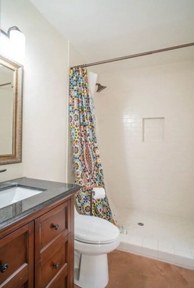 Building Photo - 46755 Highland Palms Dr
