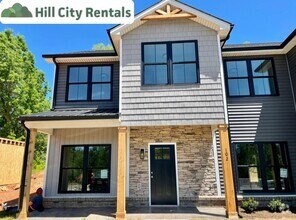 Building Photo - End Unit Luxury Townhouse in Campbell County