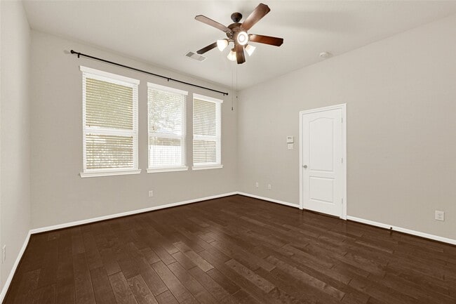 Building Photo - 4943 Ginger Bluff Trail