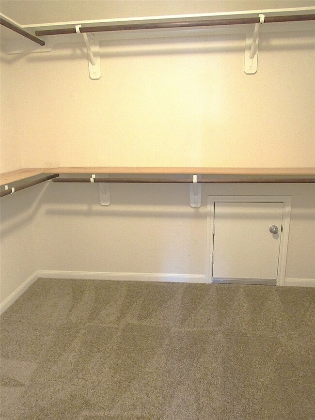 Building Photo - 15106 Winter Dawn Wy