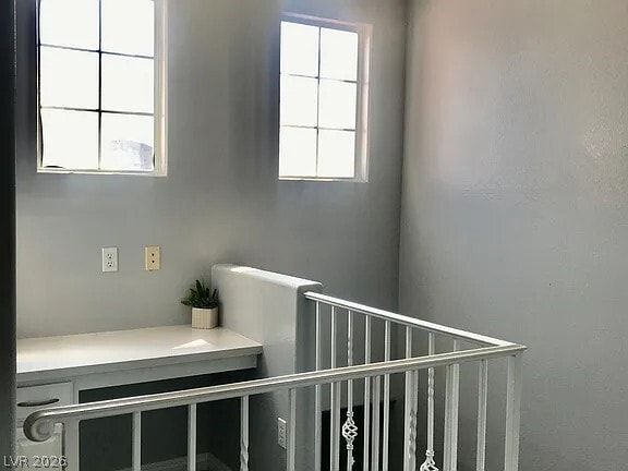 Building Photo - 8555 W Russell Rd