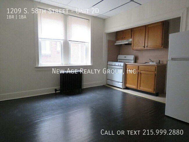 Building Photo - 1209 S 58th St