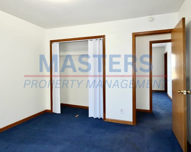 Building Photo - 2242 Kent St